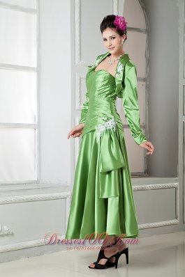 Spring Green Ruched Tea-Length Mothers Dresses For Weddings