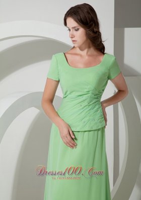 Spring Green With Short Sleeves Mother Of Bride Dress