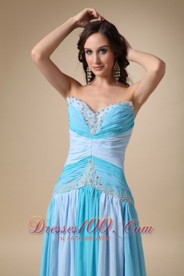 Multi-color Brush Train Appliques Sweetheart Prom Dress