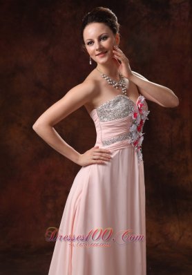 Beaded Decorate Asymmetrical Floral Trimmed Prom dress