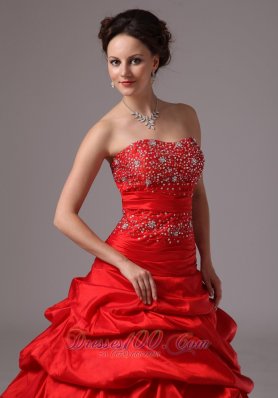 Red Beaded Decorate Pick-ups Prom Dress