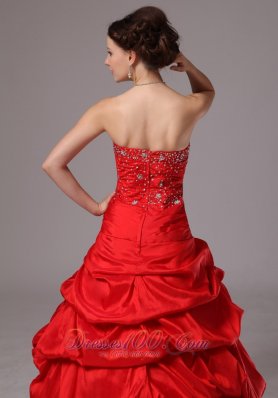 Red Beaded Decorate Pick-ups Prom Dress