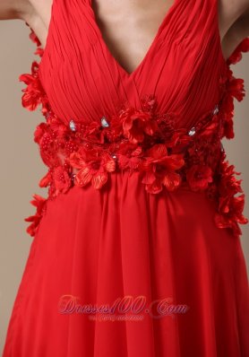 Petals Besiged Deep Neck Straps Prom / Evening Dress