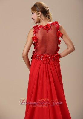 Petals Besiged Deep Neck Straps Prom / Evening Dress