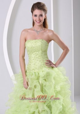 High Slit Beaded and Ruffled Dama Dresses for Quinceanera