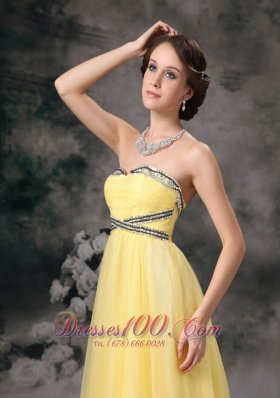 Light Yellow Prom / Evening Dress Empire Tulle