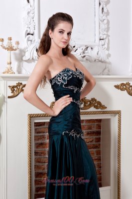 Homecoming Dress Column / Sheath Ruched Appliques Prom Dress