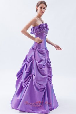 A-line / Princess Prom Dress Taffeta Embroidery Ruffles