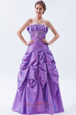 A-line / Princess Prom Dress Taffeta Embroidery Ruffles