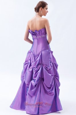 A-line / Princess Prom Dress Taffeta Embroidery Ruffles