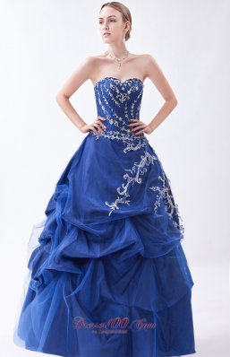 Prom Dress Navy Blue Design Appliques