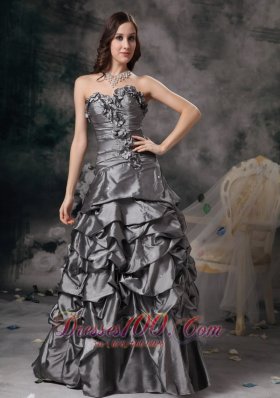 Gorgeous Grey Evening Gown Flowers Pick-ups