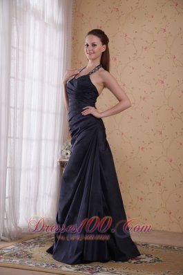 Popular Halter Prom Dress Beading Half-open Back