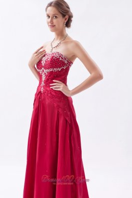 Embroidery Wine Red Sheath Prom Dress Beading