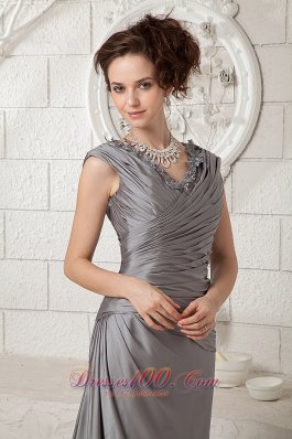 Popular Column Gray V-neck Prom Dress Ruch Brush