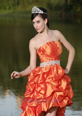 High-Lo Orange Red Dama Dresses for Sweet 16 Appliques