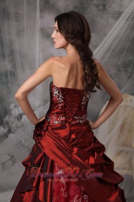 A-Line Burgundy Quinceanera Dress Appliques