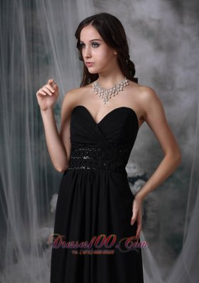 Exquisite Black Evening Dress Beading Watteau