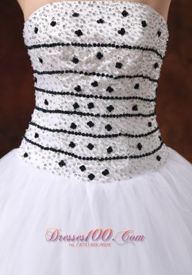 Ball Gown Designers Prom dress White Black Beaded