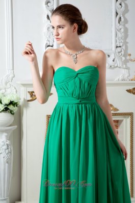 Crisscross Green Pleated Chiffon Girls Prom Dress