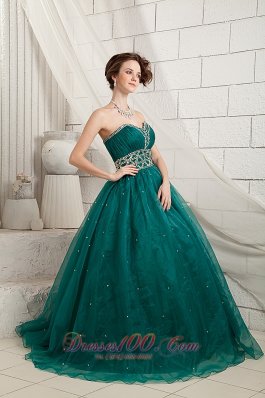 Bubbled Green Beads Decorate Organza Quinceanera dress