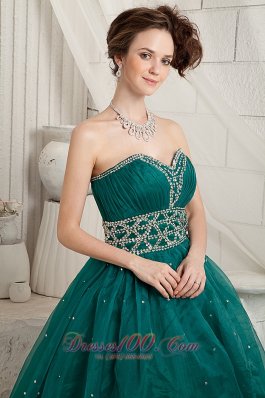 Bubbled Green Beads Decorate Organza Quinceanera dress