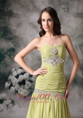 Mermaid Court Train Ruch Applique Decorate Prom Dress