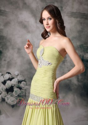 Mermaid Court Train Ruch Applique Decorate Prom Dress