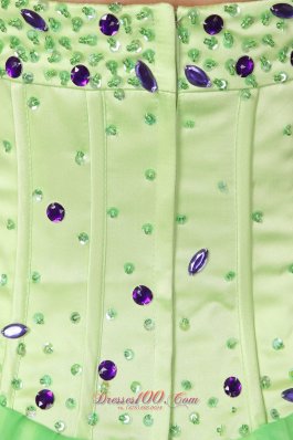 Halter Colored Beadings Spring Green Prom Dress Style