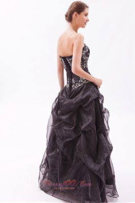 Pick-ups Organza Black Prom Dress Beading Designer