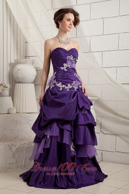 Brush Pick-ups Purple Prom Dress Layered Applique