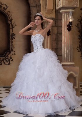 Sweetheart Beading Puffy Ball Gown White Dress for Sweet 15