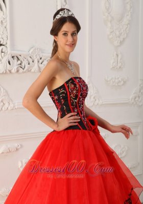 Strapless Black and Red A-line Embroidery Quinceanera Dress Boning