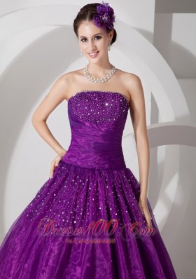 Dank Magenta A-line Strapless Quinceanera Dress