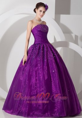 Dank Magenta A-line Strapless Quinceanera Dress