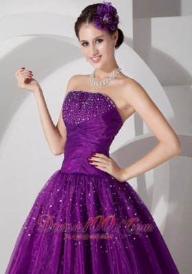 Dank Magenta A-line Strapless Quinceanera Dress