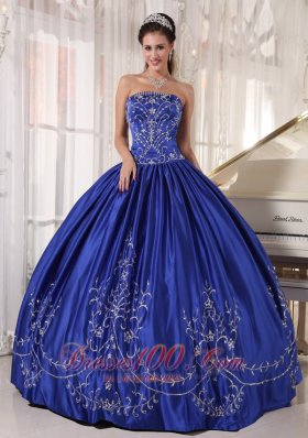 Embroidery Blue Ball Gown Quinceanera Dress Strapless