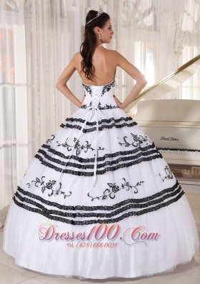 Black and White Embroidery Ball Gown Quinceanera Dress