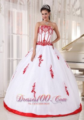 Strapless Pretty White and Red Ball Gown for Quince Boning