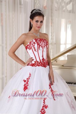 Strapless Pretty White and Red Ball Gown for Quince Boning