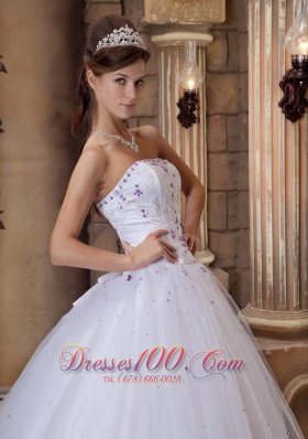 Romantic White Strapless A-line Beading Quinceanera Dress