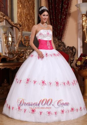 Strapless White and Hot Pink Appliques Sash Beading