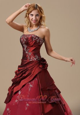 Strapless Embroidery Wine Red Sweet 16 Dress Embroidery