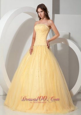 2013 Light Yellow Ball Gown Quinceanera Strapless Floor-length