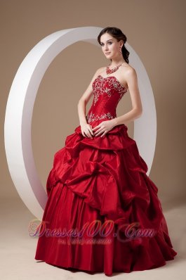 Wine Red A-line Quinceanera Dress Sweetheart Taffeta Appliques