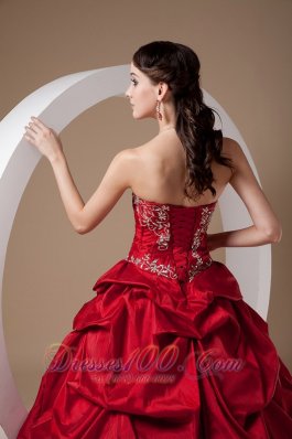 Wine Red A-line Quinceanera Dress Sweetheart Taffeta Appliques