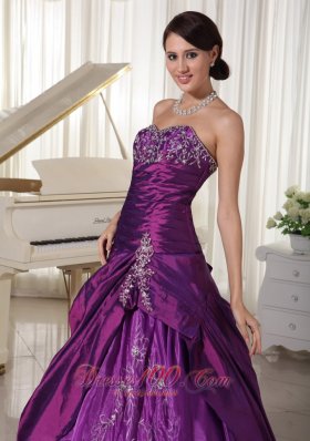 Taffeta Organza Purple Sweetheart Quinceanera Gowns Appliques