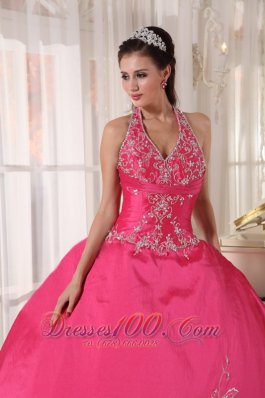 Red Quinceanera Dress Halter Taffeta Appliques