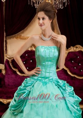 Apple Green Quinceanera Dress Strapless Ruffles Taffeta