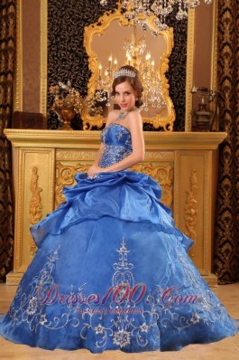 Blue Quinceanera Dress Strapless Organza Beading